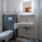 阿尔卑斯鲁克斯比克 - 科赫酒店 酒店 利普施塔特